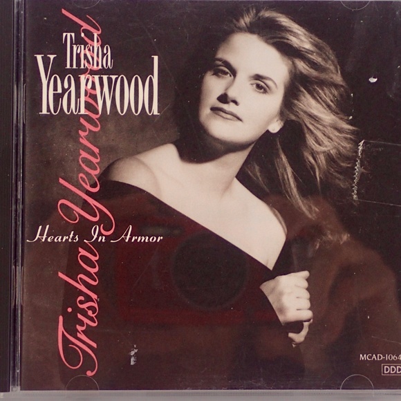 Trisha Yearwood Hearts in Armor Country Music Audio CD LP Album Excellent Cond. - Picture 1 of 2